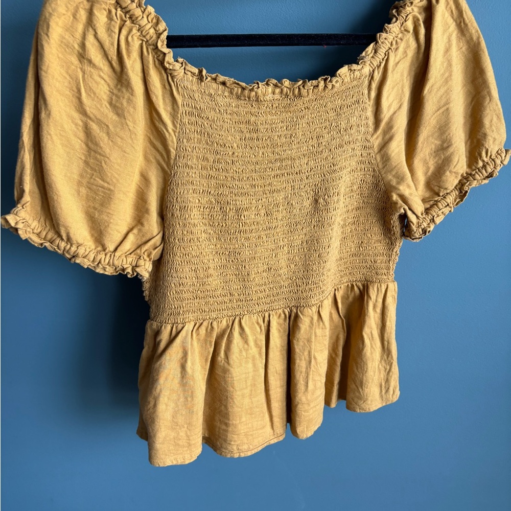 Old Navy Smocked Linen Blend Top - Picture 7 of 9